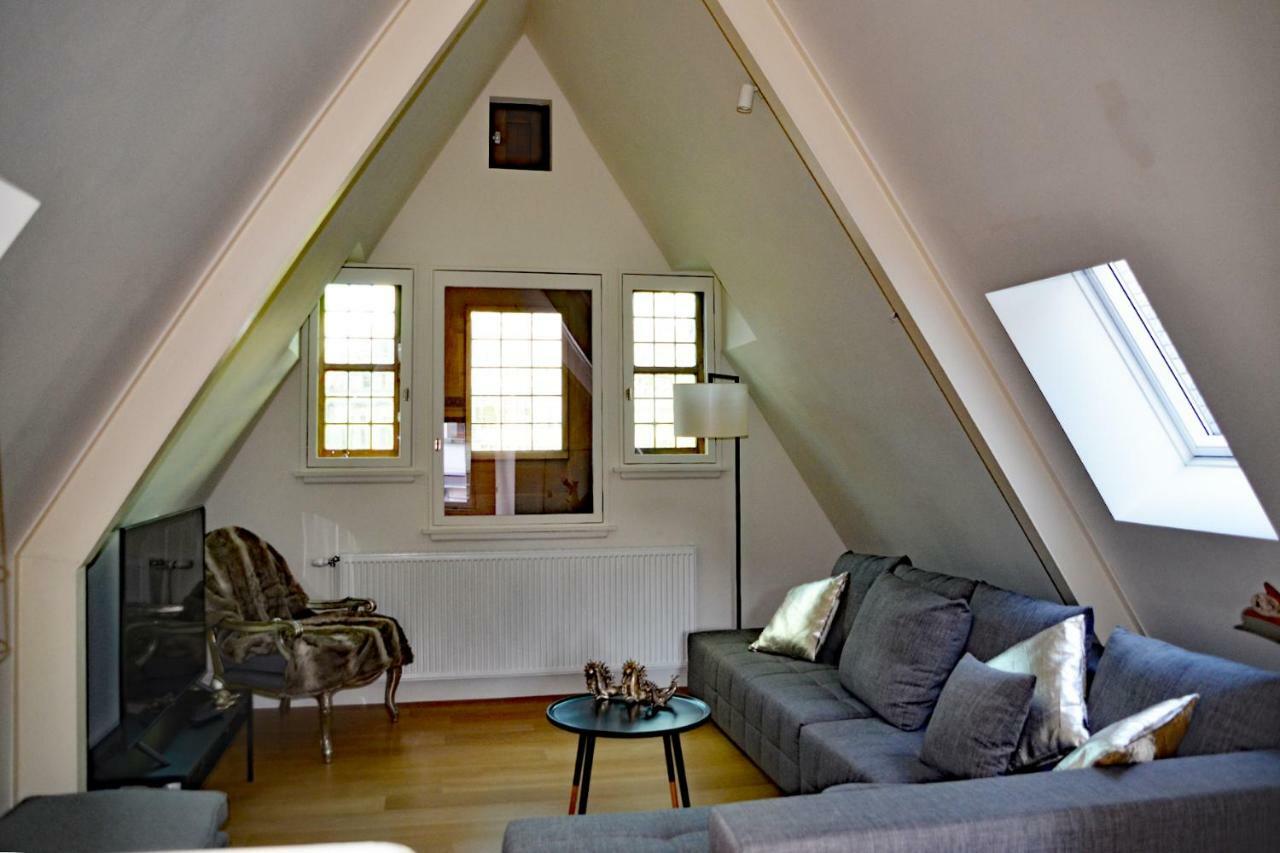 Antwerp Old Town Triplex Apartment Екстер'єр фото