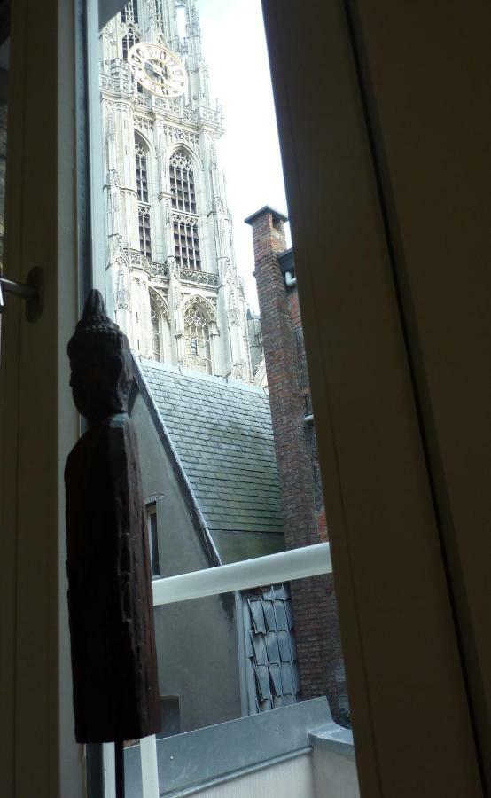 Antwerp Old Town Triplex Apartment Екстер'єр фото
